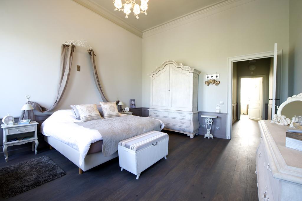Le Petit Chateau Vaartdijk * Leffinge